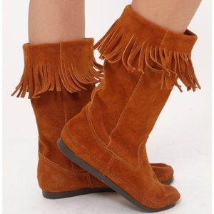 Minnetonka One Layer Fringe Boot Rare